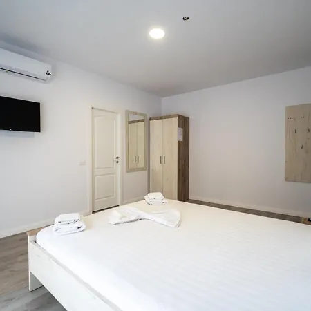 Casa Mathias 4* Эфорие Норд