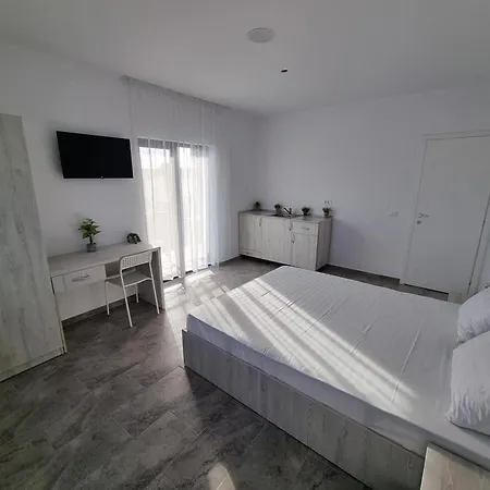 Casa Mathias Pensiune Eforie Nord